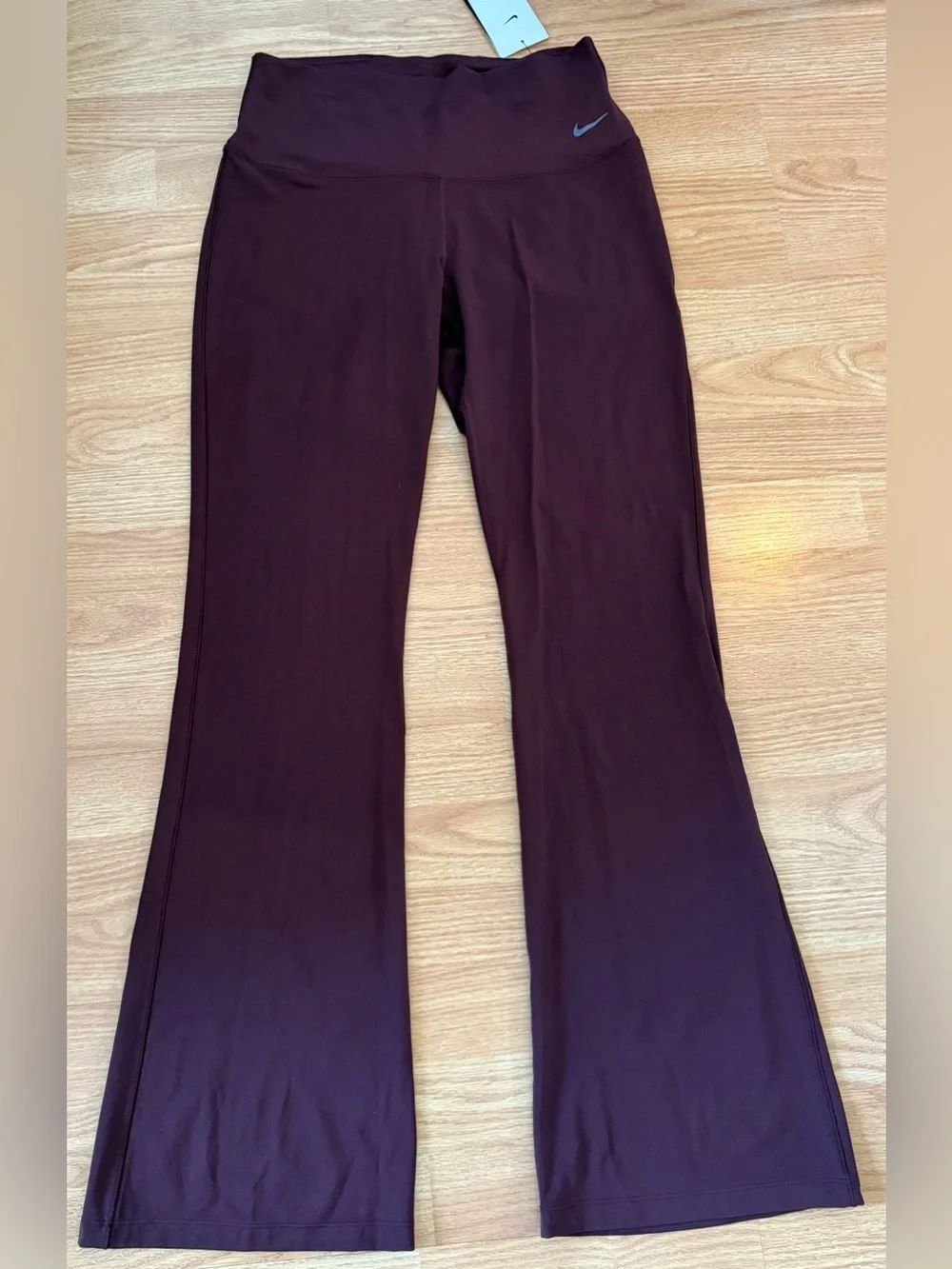 Nike Zenvy Women’s L Full Length (flare) Legging - dark plum color - NWT